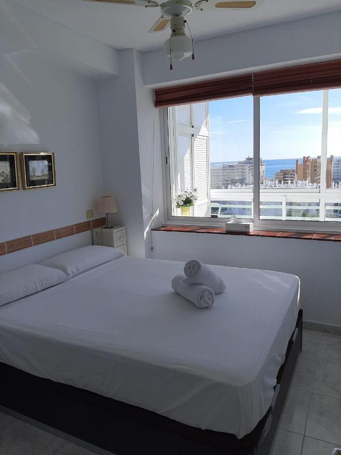 Carihuela Sea Views Appartement Torremolinos Buitenkant foto